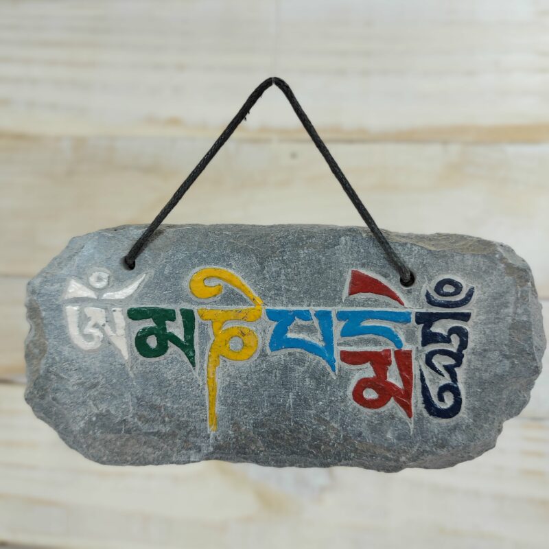 pizarra om mani